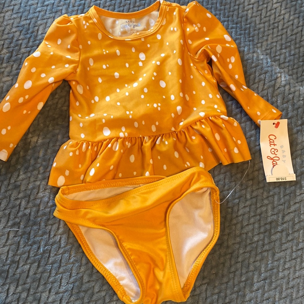 Cat & Jack 2 piece swim 6-9 months
